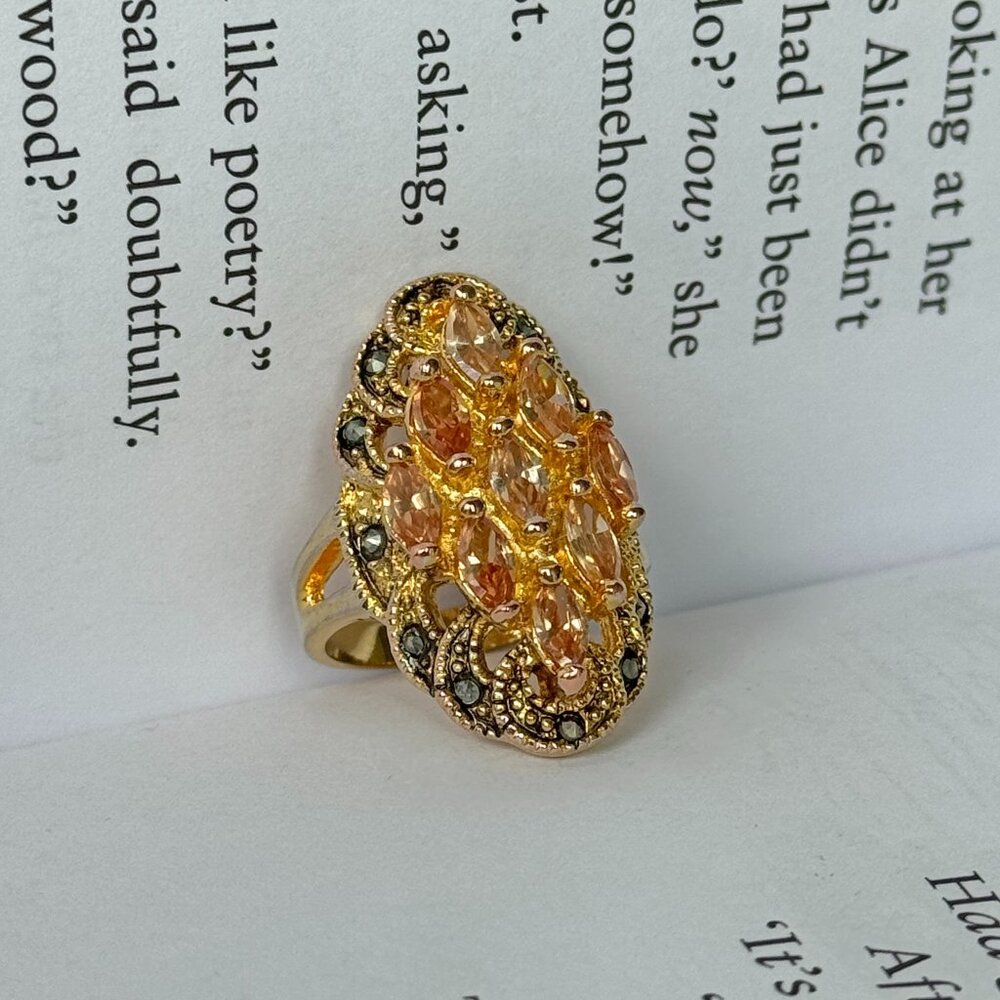 Champagne CZ Rhinestone Marcasite Cocktail Ring Size 7